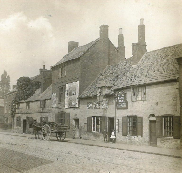 CD5 Old Robin Hood, Woodgate, Leicester, 1880s